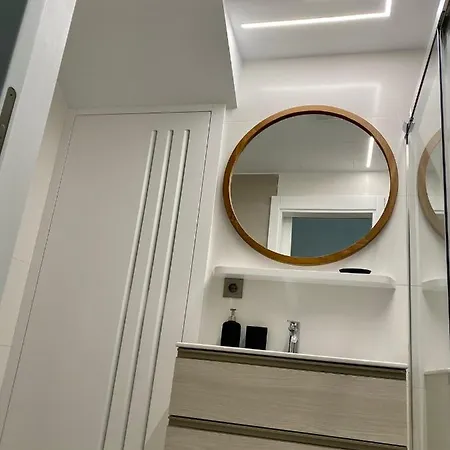 Villa Marina Suites 6 *